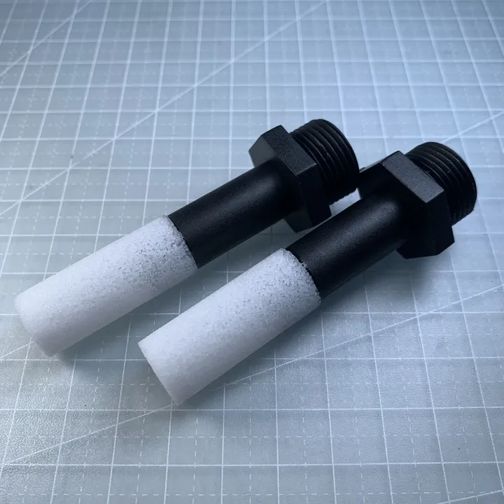 SINTERED HDPE FILTER CARTRIDGE 12X32.9X36 G1 40MICRON - View 1