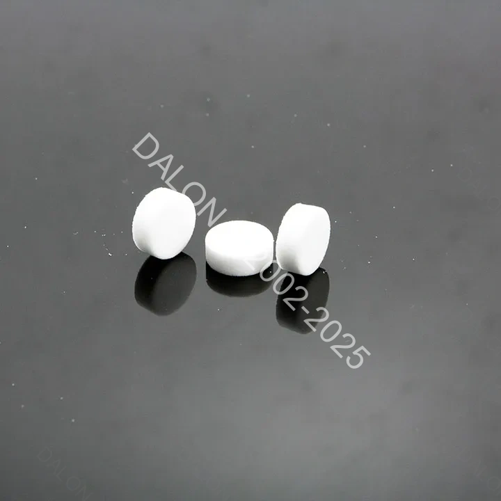 PLASTIC FILTER DISC 3.5X4 40MICRON - View 1