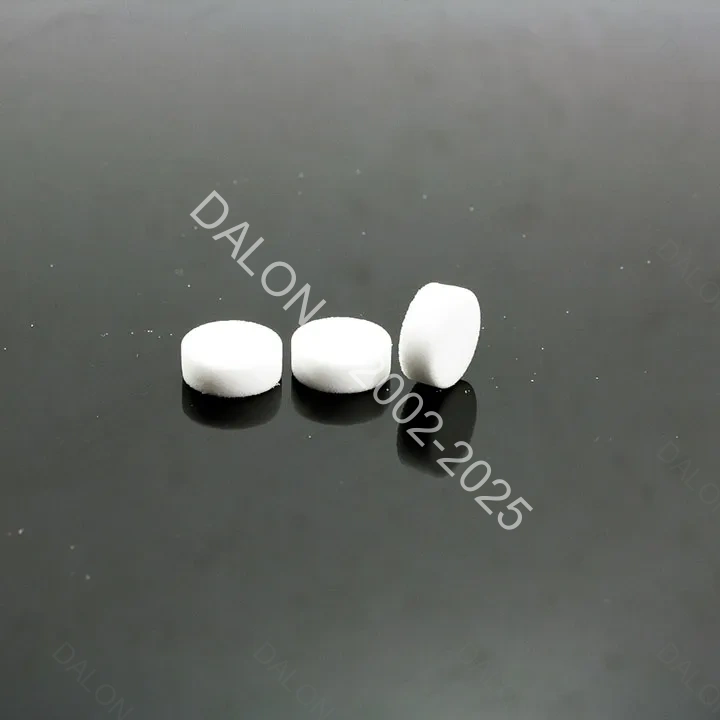 PLASTIC FILTER DISC 3.7X4 40MICRON - View 2
